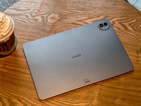 13英寸遇上极致轻薄如何做到娱乐办公双满分？开元棋牌vivo Pad5 Pro体验：当(图8)